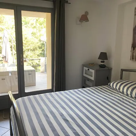 Apartment T2 En Rez-de-jardin Fleur De Sel *